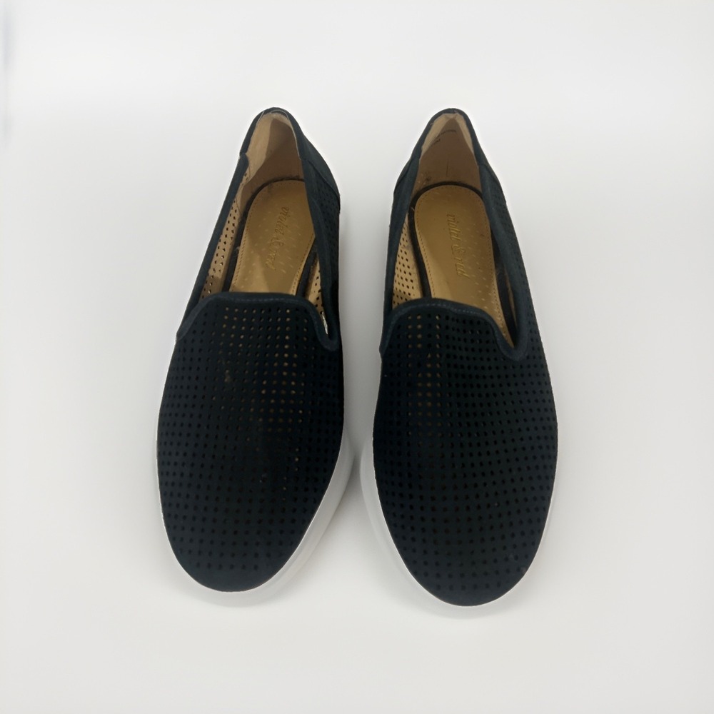 VIOLET & RED Salem Perforated Suede Loafer Flat Size 7.5 Olive Green‎